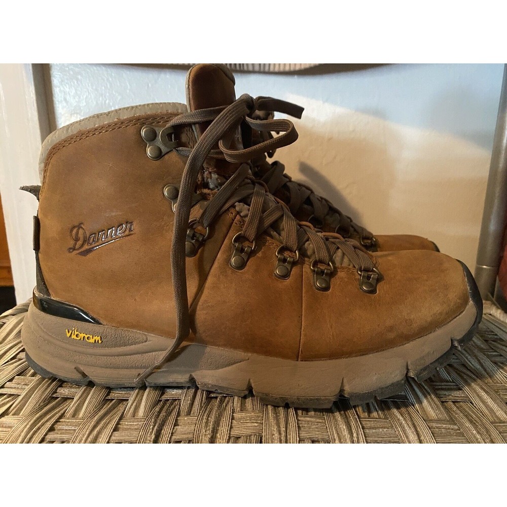 Danner Mountain 600 Insulated Hiking Trail Boots, Women’s 8 US, EU 47  Brown